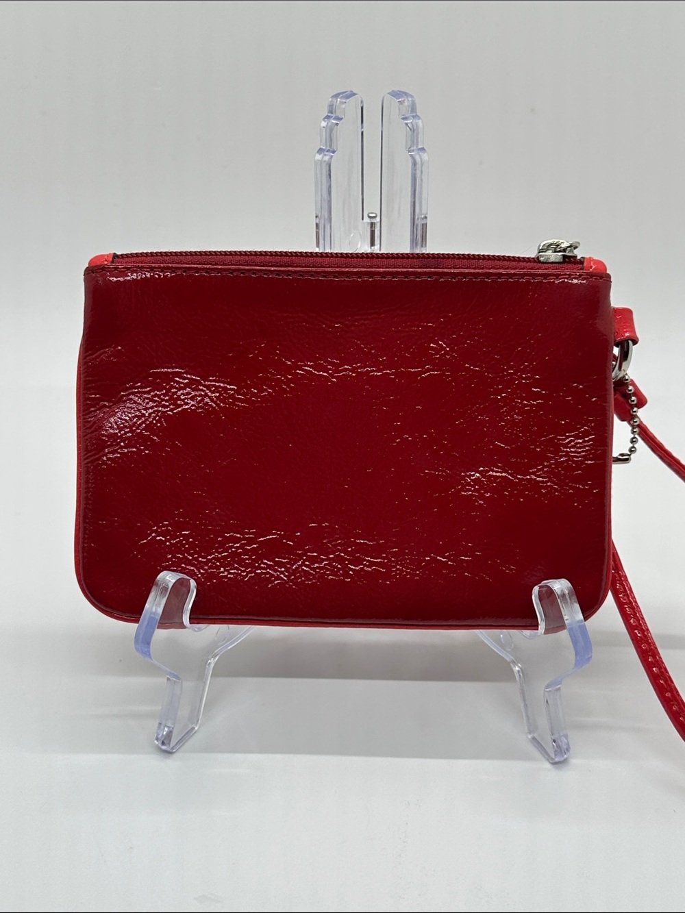 Coach♥️Poppy Patent Wristlet - Picture 4 of 9